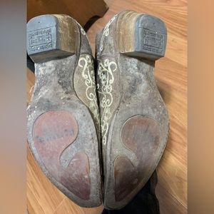 Corral size 7 1/2 woman’s boots
